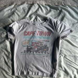 Hollister Cream and Red Cape Town Graphic Crop Top